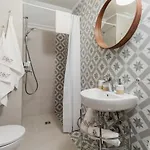 Zamorski By The Sea Bed & Breakfast