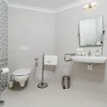 Zamorski By The Sea Bed & Breakfast