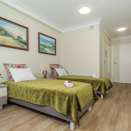 Bed and Breakfast Zamorski By The Sea Σόποτ