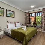 Bed & Breakfast Zamorski By The Sea