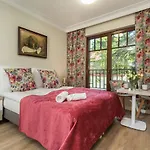Bed & Breakfast Zamorski By The Sea