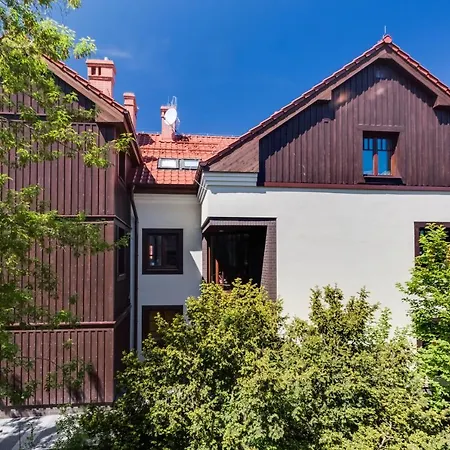 Zamorski By The Sea Couette-café Sopot