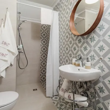 Zamorski By The Sea Bed & Breakfast