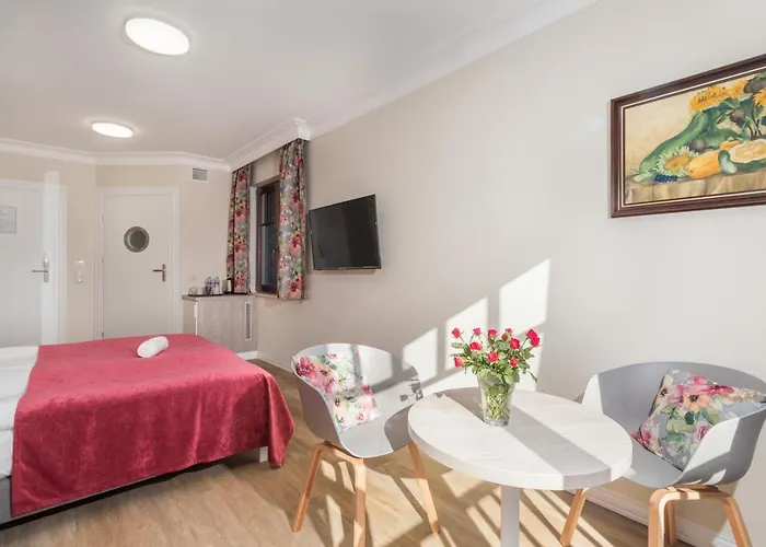 Zamorski By The Sea Bed and breakfast 3*